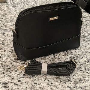 Black cross body purse